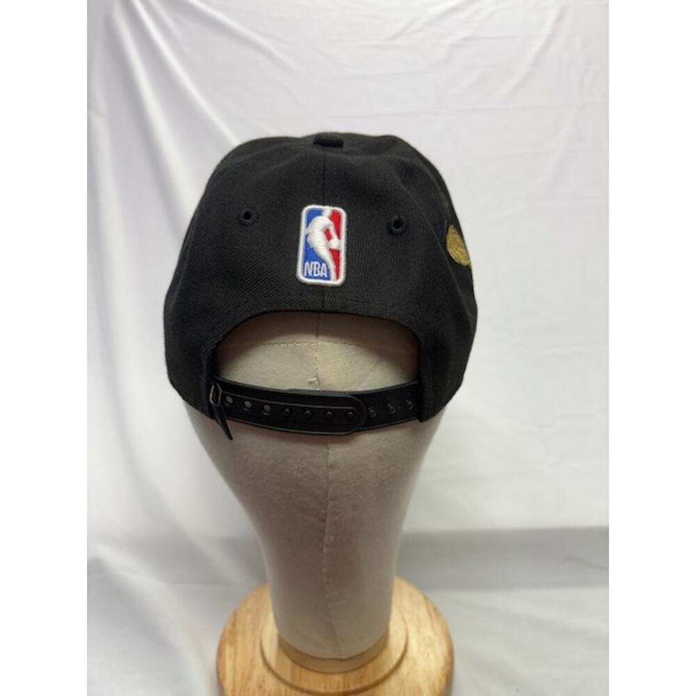 New Era 9FIFTY Youth Los Angeles Lakers 2020 NBA Champions Snapback - Picture 6 of 8